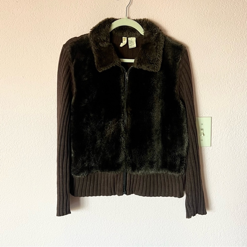 Vintage Y2K 2000s mcbling chocolate brown fur sweater jacket